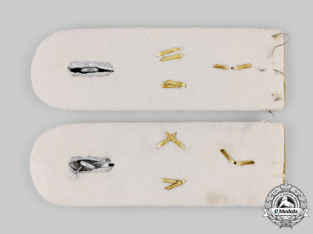 germany,_heer._a_set_of_infantry_oberleutnant_shoulder_boards_ci19_2508