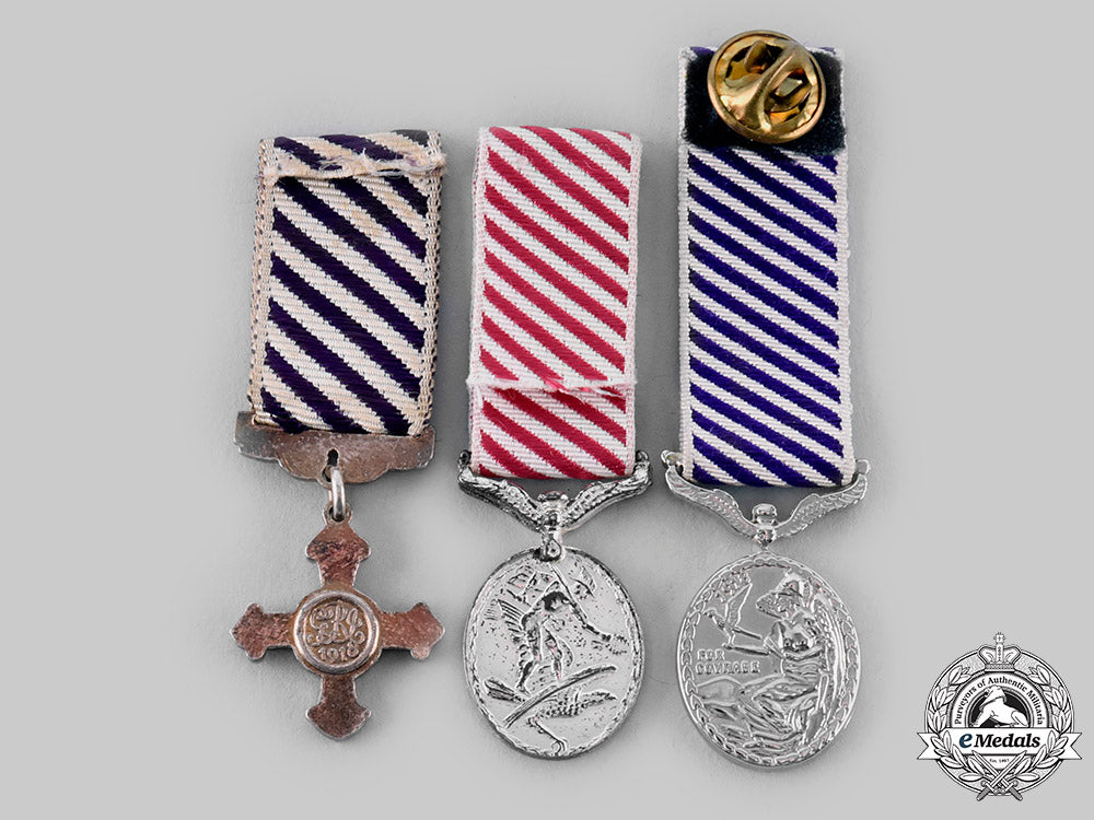 united_kingdom._three_miniature_air_force_awards_ci19_2574_1