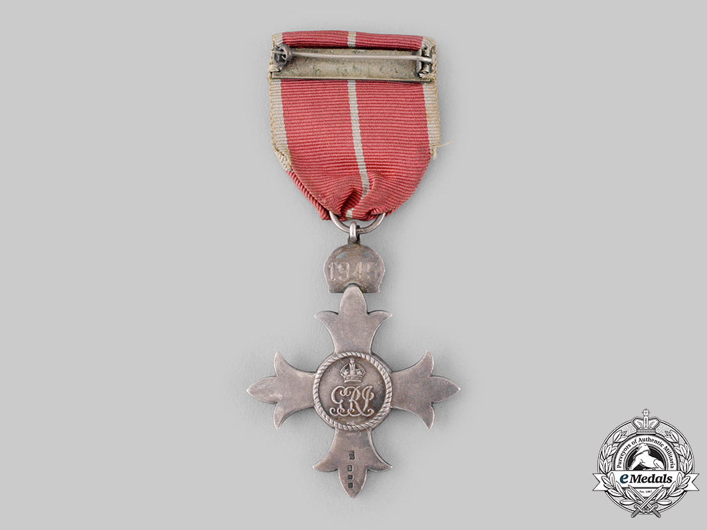 united_kingdom._a_most_excellent_order_of_the_british_empire,_member(_mbe)_breast_badge,1945_ci19_2706