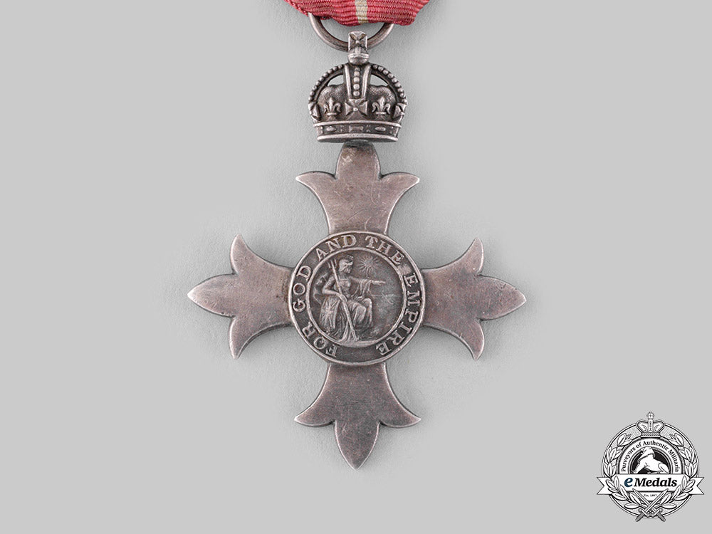 united_kingdom._a_most_excellent_order_of_the_british_empire,_member(_mbe)_breast_badge,1945_ci19_2707