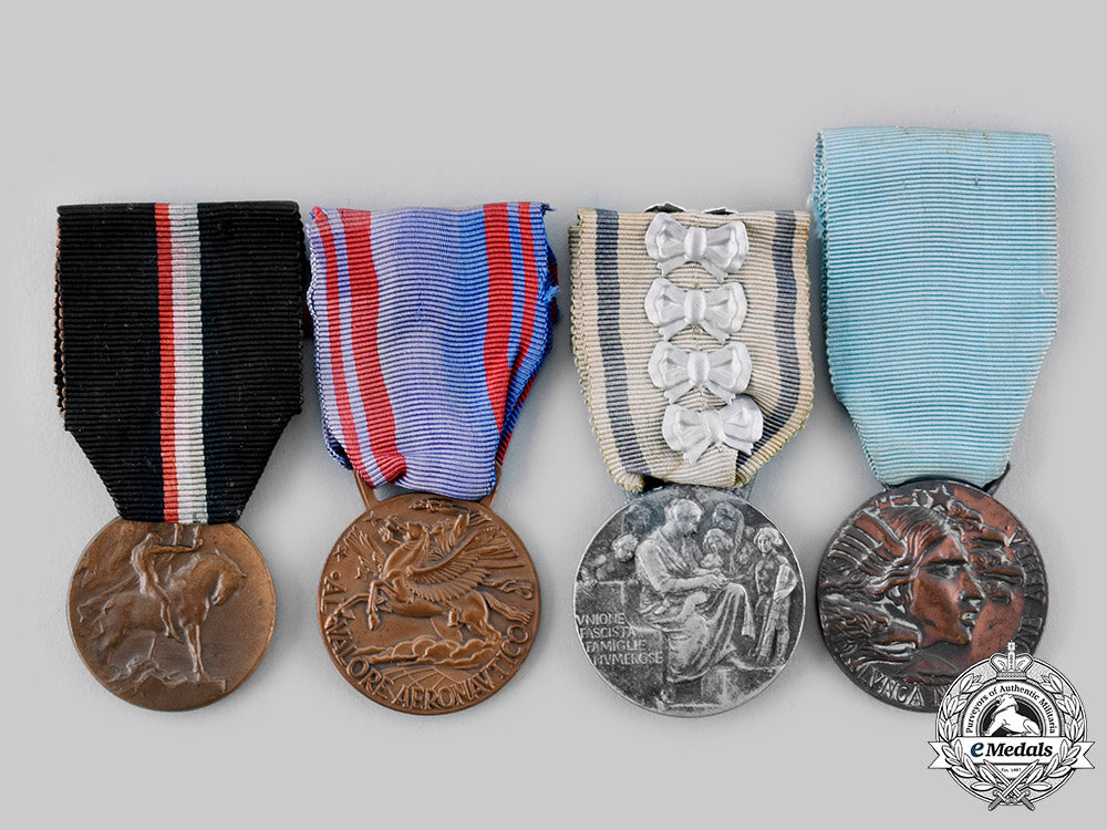 italy,_kingdom,_republic._a_lot_of_four_medals_ci19_2791_2