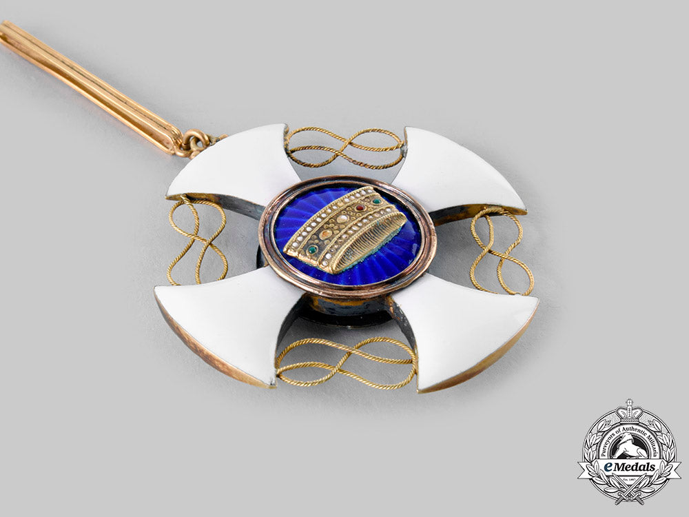 italy,_kingdom._an_order_of_the_crown_in_gold,_iii_class_commander,_c.1900_ci19_2814_1_1_1_1_1
