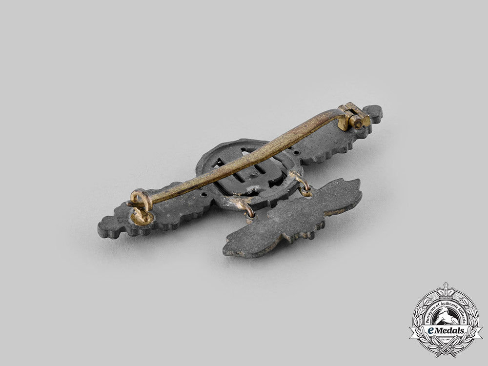 germany,_luftwaffe._a_bomber_flight_clasp,_gold_grade,_with_star_pendant_ci19_2882_1_1_1_1