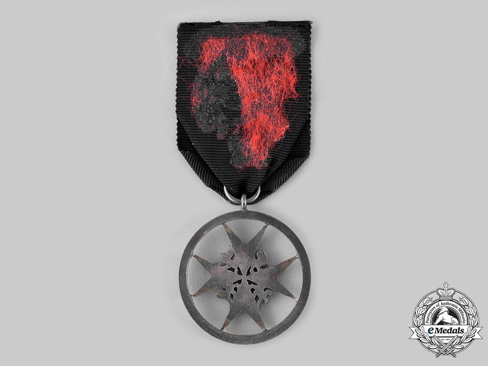 united_kingdom._an_order_of_st._john,_serving_brother/_sister_breast_badge_ci19_3051