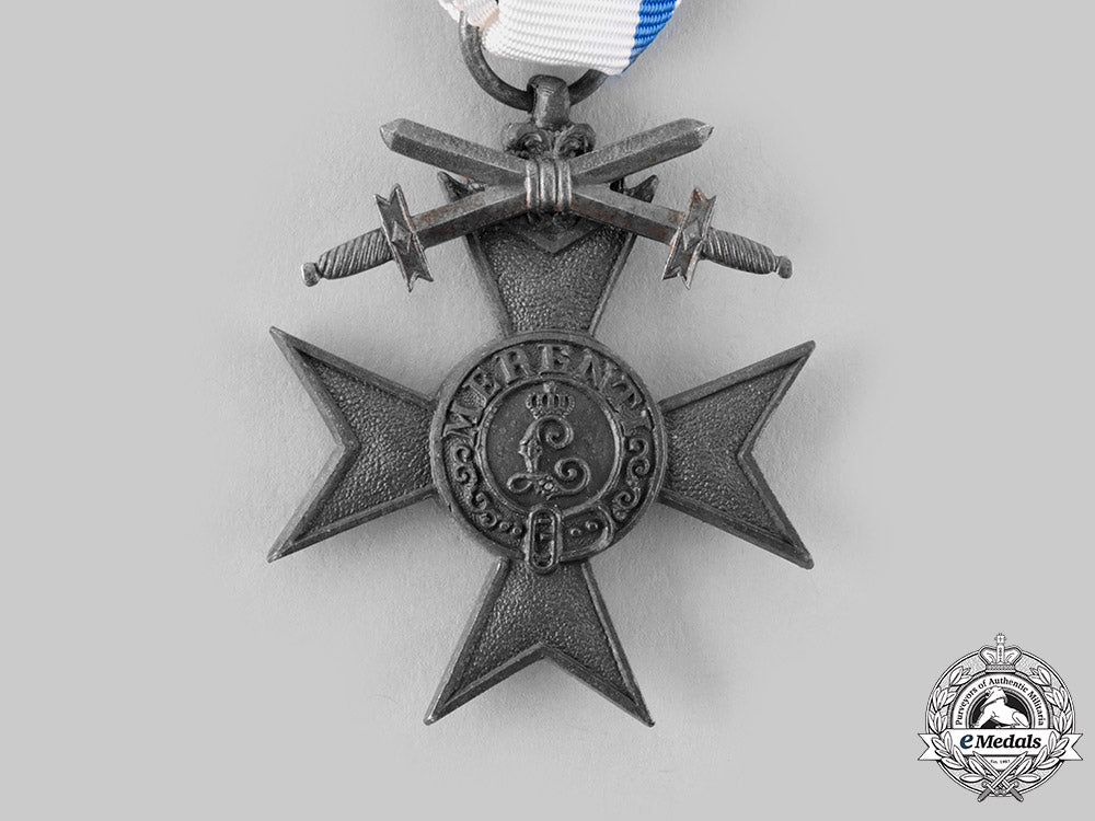 bavaria,_kingdom._a_military_merit_cross_with_swords,_iii_class,_c.1915_ci19_3059_1