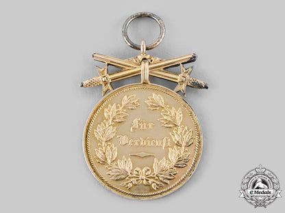 reuss,_principality._a_golden_merit_medal_of_the_princely_honour_cross,_with_swords_ci19_3154_1