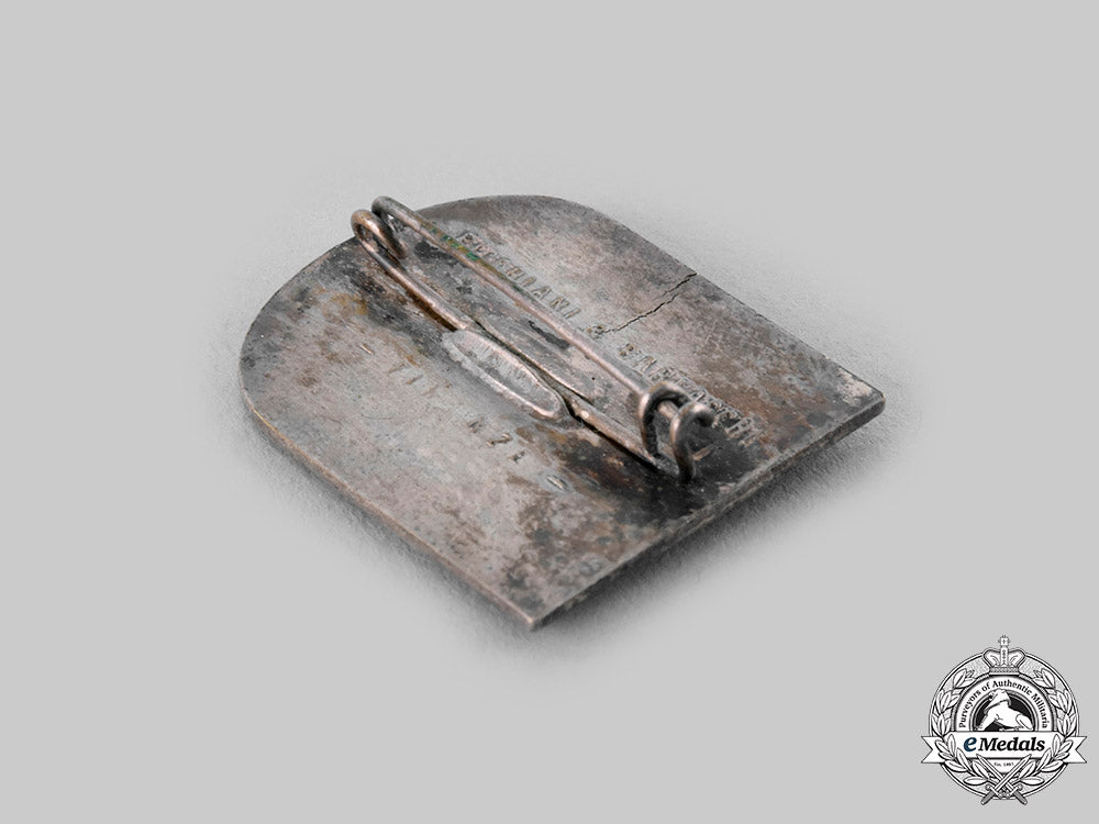 italy,_fascist_state._a_italian_rsi_navy_distinguished_mine_dredging_units_badge,_c.1944_ci19_3171_1