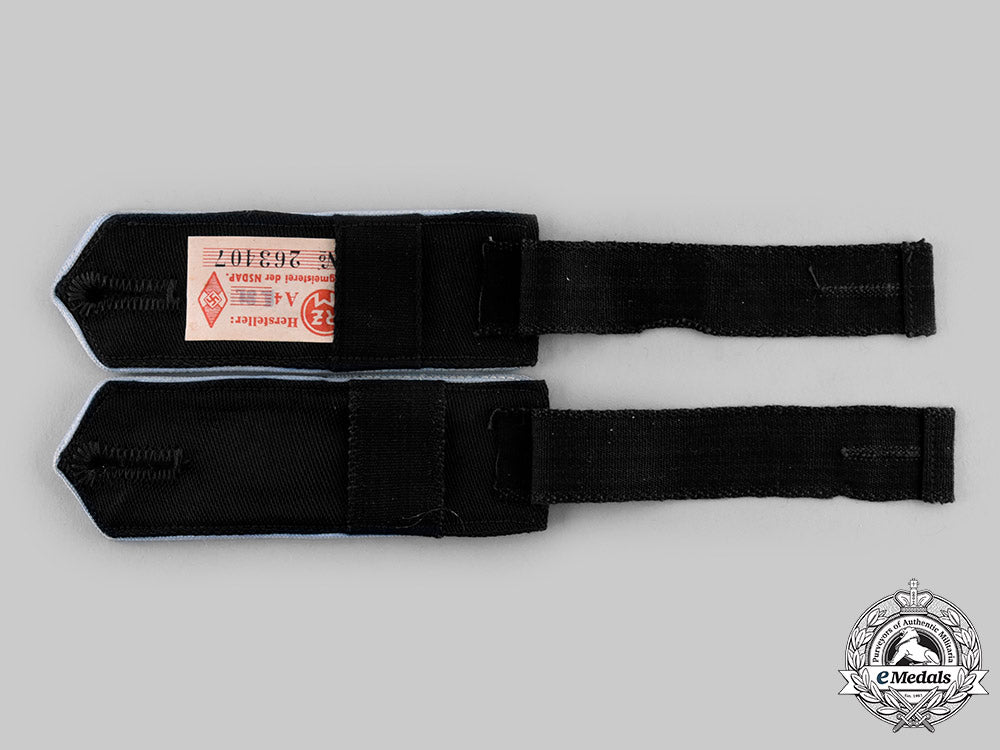 germany,_hj._a_set_of_signals_bann663_shoulder_straps_ci19_3279_1_1_1