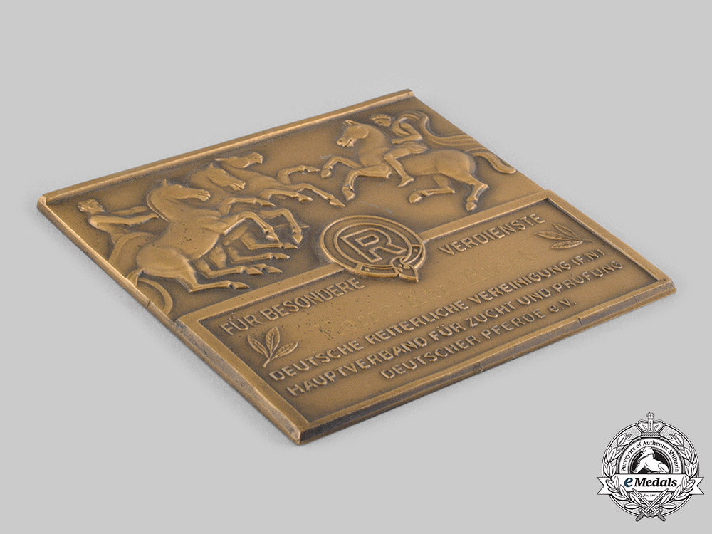 germany,_weimar_republic._an_equestrian_federation(_drv)_award_for_merit_in_raising_and_training_of_german_horses,_named_to_karl_rusch_ci19_4086_2_1