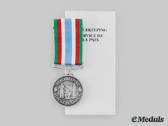 Canada, Commonwealth. A Peacekeeping Service Medal