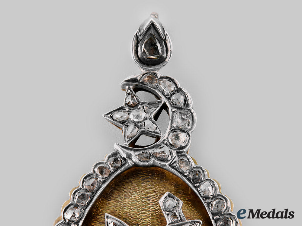 tunisia._an_order_of_glory(_nishan_al-_iftikhar)_ahmad_bey"_special_grade"_badge_ci19_4546_1_1_1_1_1