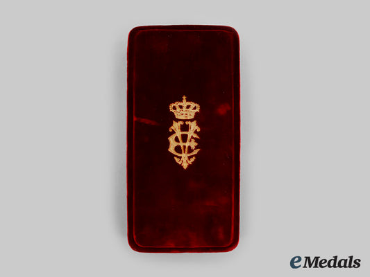 italy,_kingdom._an_order_of_the_crown,_grand_officer_case,_by_cravanzola,_c.1910_ci19_4802_1