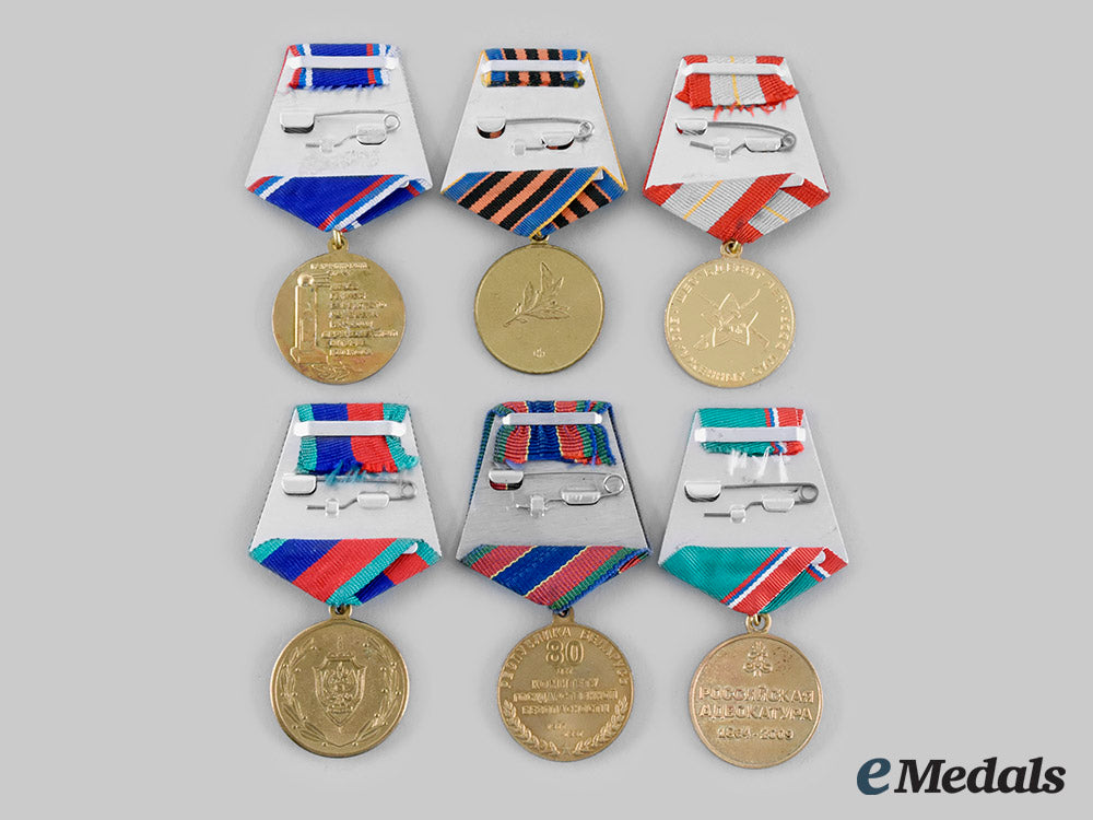 russia,_federation._a_lot_of_medals_of_the_soviet_and_post-_soviet_successor_states_ci19_4857_1