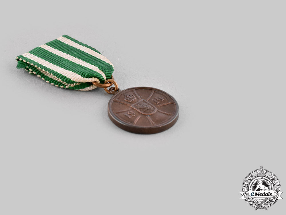saxe-_altenburg,_duchy._a_bravery_medal_in_bronze_with_miniature_ci19_5033