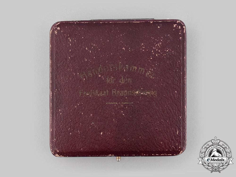germany,_weimar_republic._a_free_state_of_braunschweig_chamber_of_commerce_faithful_labour_medal,_with_case,_by_carl_poellath_ci19_5230_2
