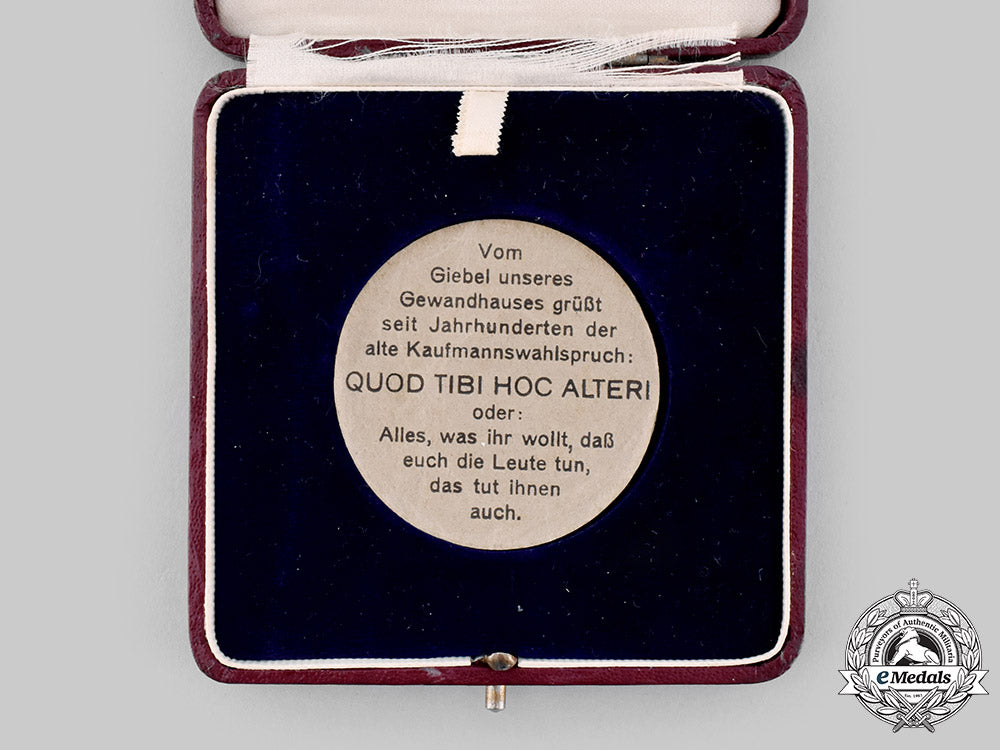 germany,_weimar_republic._a_free_state_of_braunschweig_chamber_of_commerce_faithful_labour_medal,_with_case,_by_carl_poellath_ci19_5232_2