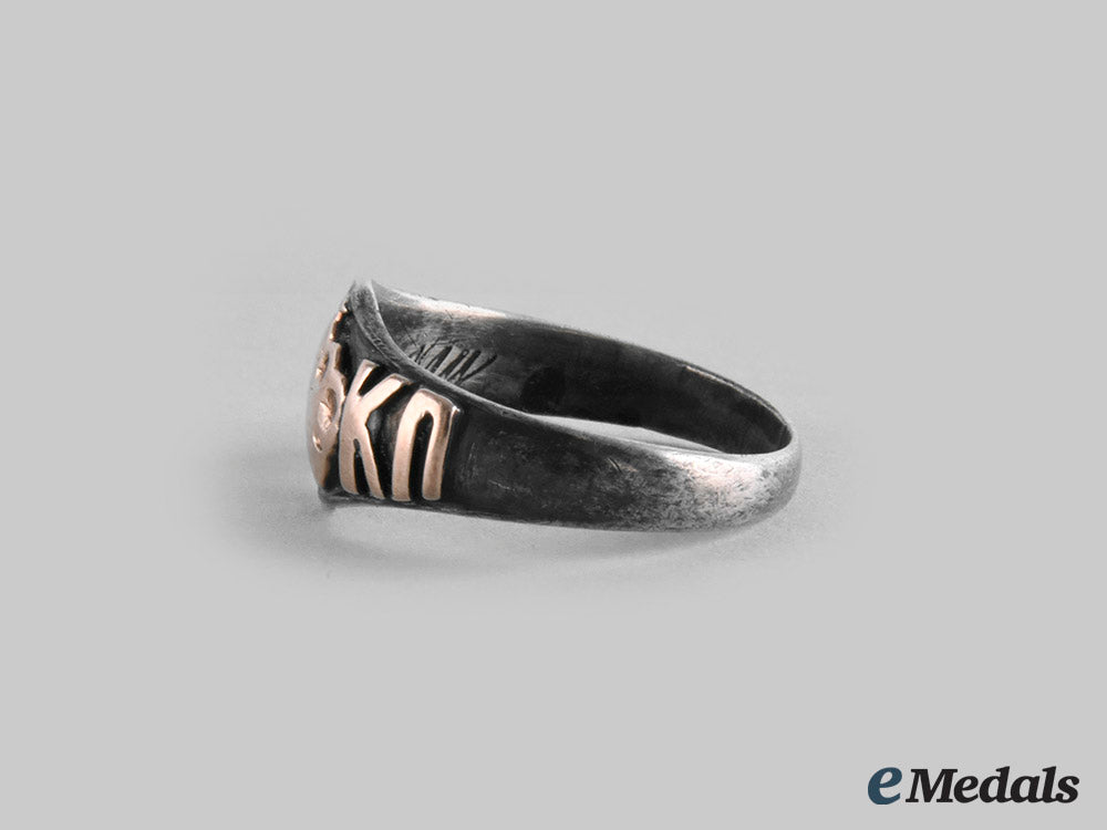 russia,_imperial._a_privately_made_commemorative_ring,_c.1910_ci19_5264_1
