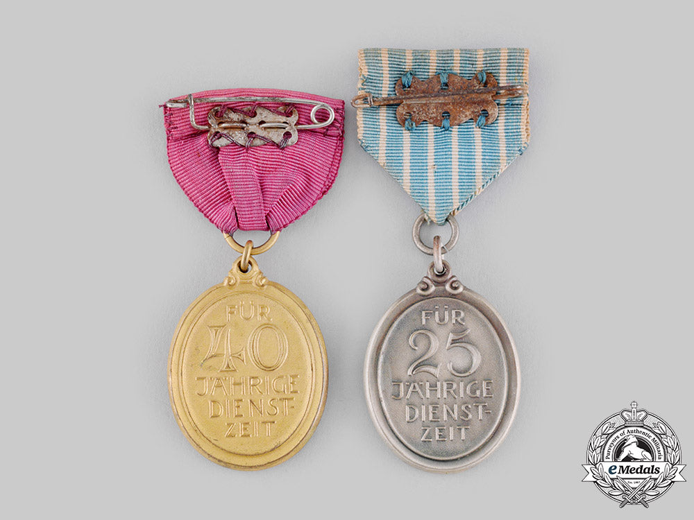 germany,_weimar_republic._a_pair_of_bavarian_fire_brigade_long_service_medals_ci19_5278_1