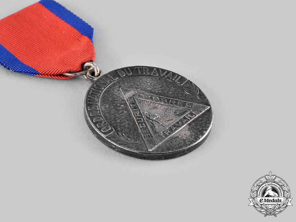 haiti,_republic._a_lot_of_two_republican_orders,_c.1950_ci19_5529