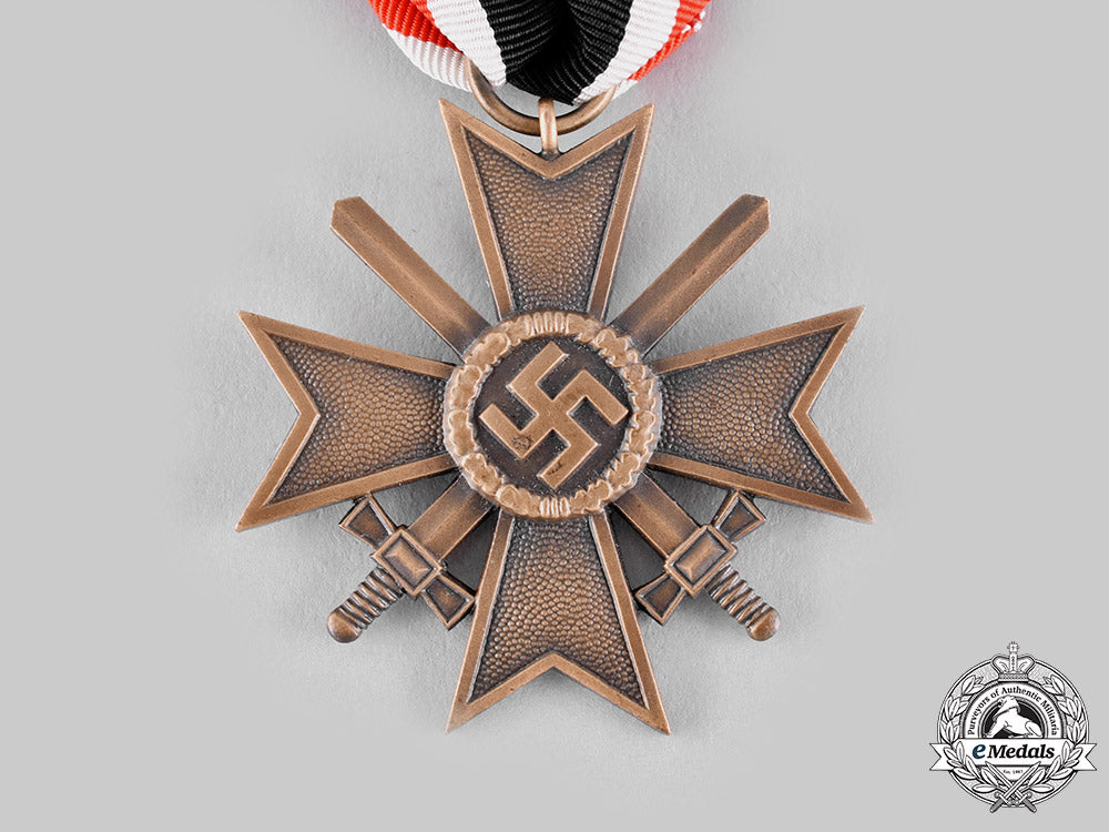 germany,_wehrmacht._a_war_merit_cross,_ii_class_with_swords,_by_gebrüder_godet&_co._ci19_5918_1
