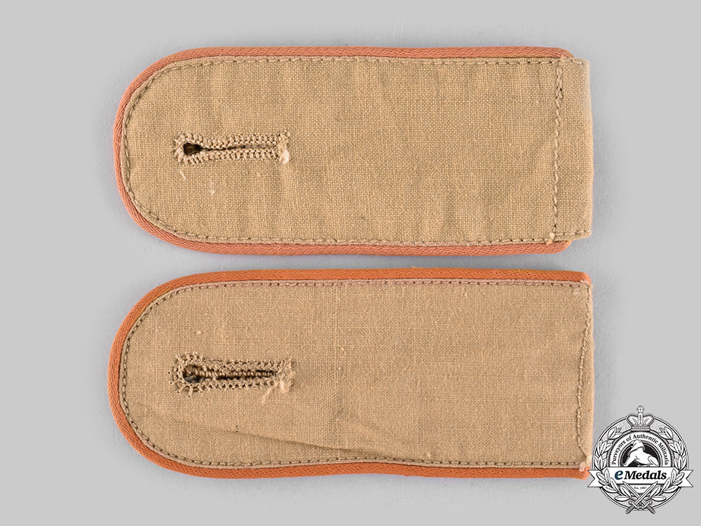 germany,_heer._a_set_of_tropical_motorcycle_em’s_shoulder_straps_ci19_5973_1