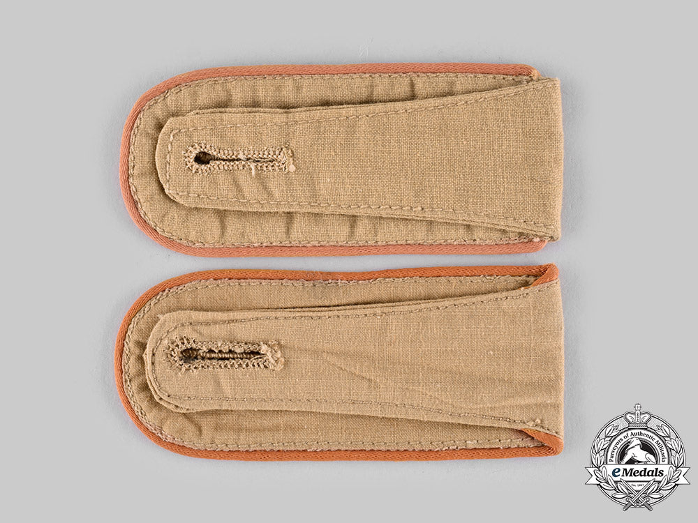 germany,_heer._a_set_of_tropical_motorcycle_em’s_shoulder_straps_ci19_5974_1