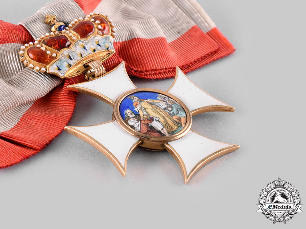 bavaria,_kingdom._an_order_of_st._elizabeth_in_gold,_member’s_cross,_c.1880_ci19_6850