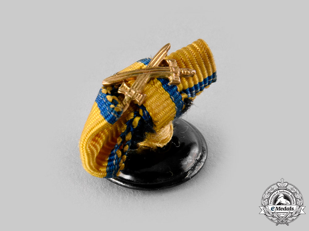 germany._a_lot_of_medal_ribbon_boutonnieres_ci19_7680_1