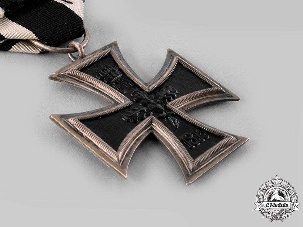 germany,_imperial._a1914_iron_cross_ii_class_by_the_stuttgart_mint_ci19_7792