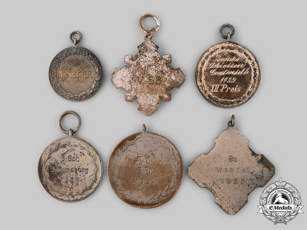 germany._a_lot_of_marksmanship_medals_ci19_7859