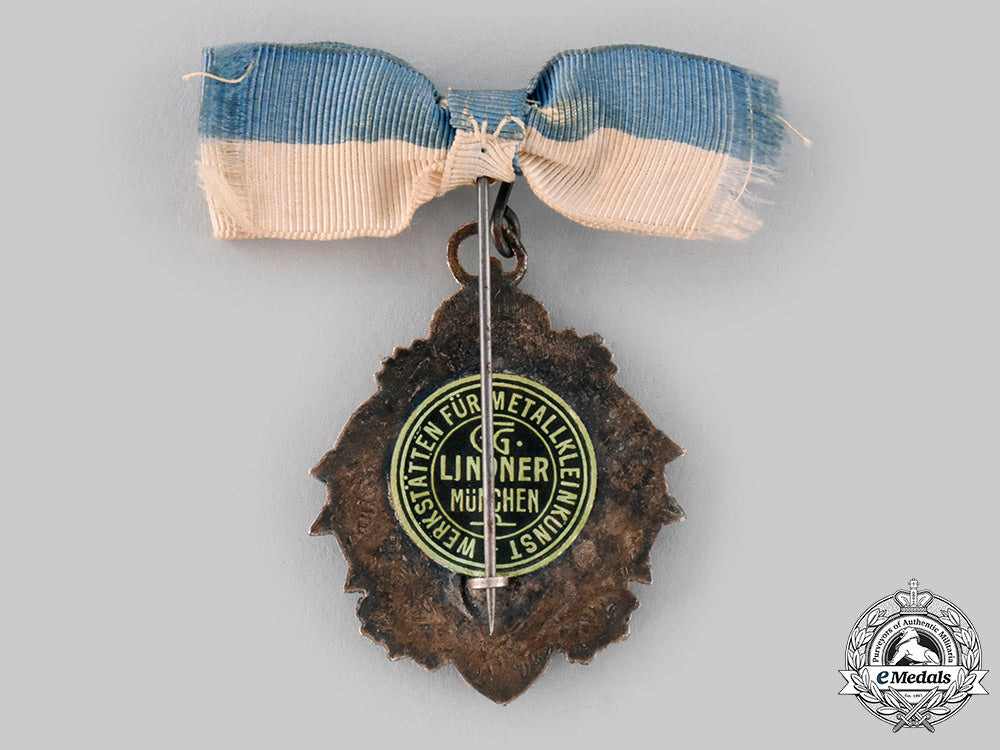 bavaria,_kingdom._a_post_and_telegraph_service_membership_badge_by_lindner_ci19_8318