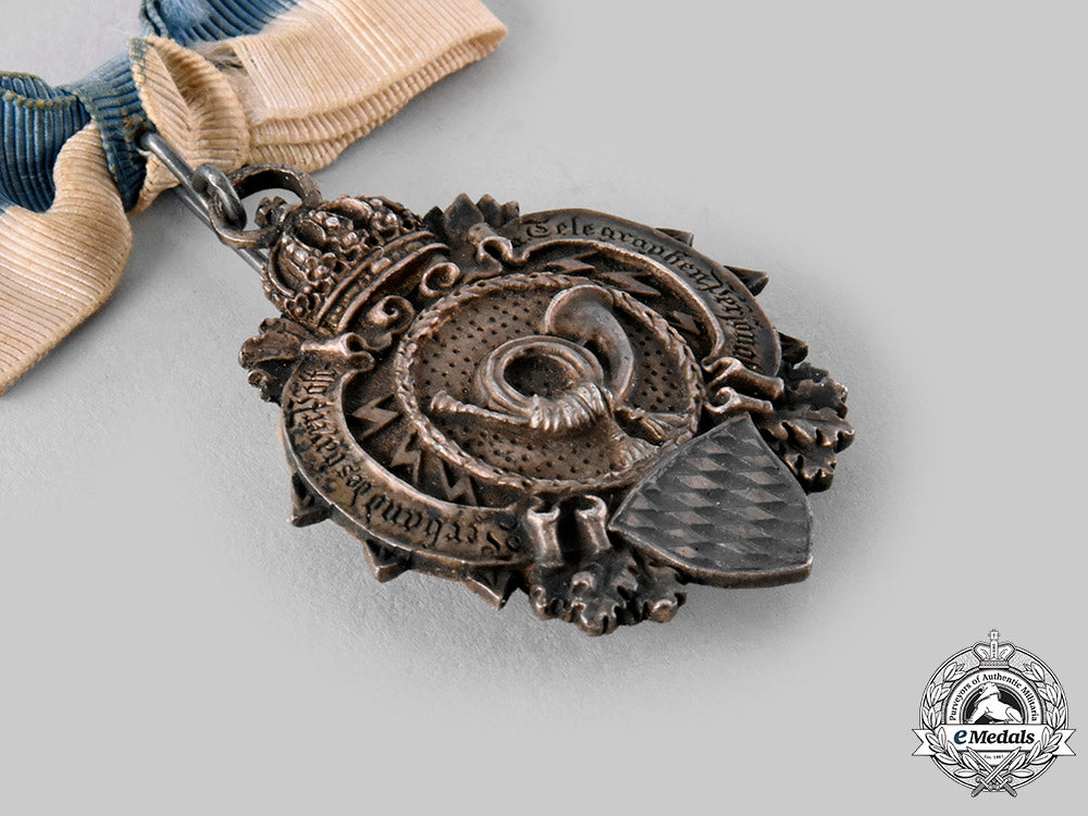 bavaria,_kingdom._a_post_and_telegraph_service_membership_badge_by_lindner_ci19_8319