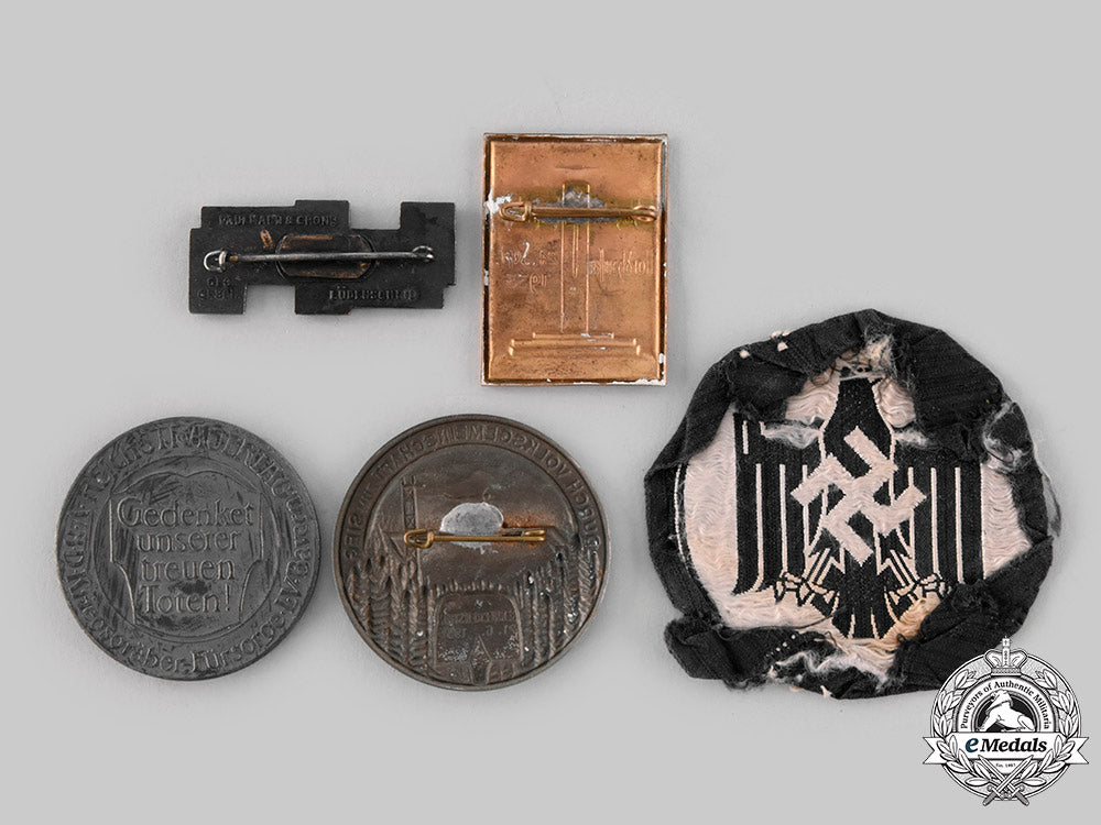 germany,_third_reich._a_lot_of_badges_ci19_8336