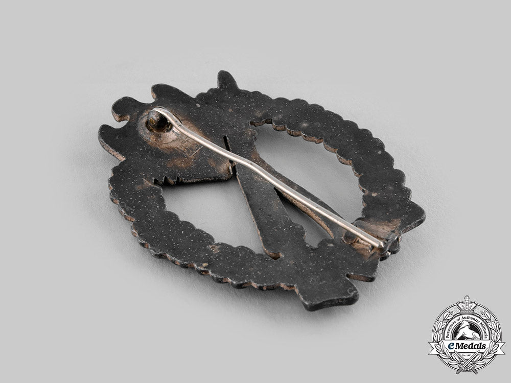 germany,_wehrmacht._an_infantry_assault_badge,_silver_grade,_by_josef_feix&_söhne_ci19_8776