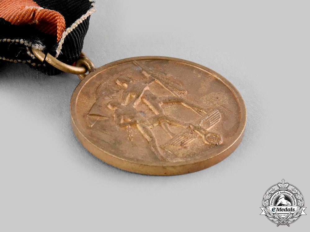germany,_third_reich._a_lot_of_medals_and_badges_ci19_8826