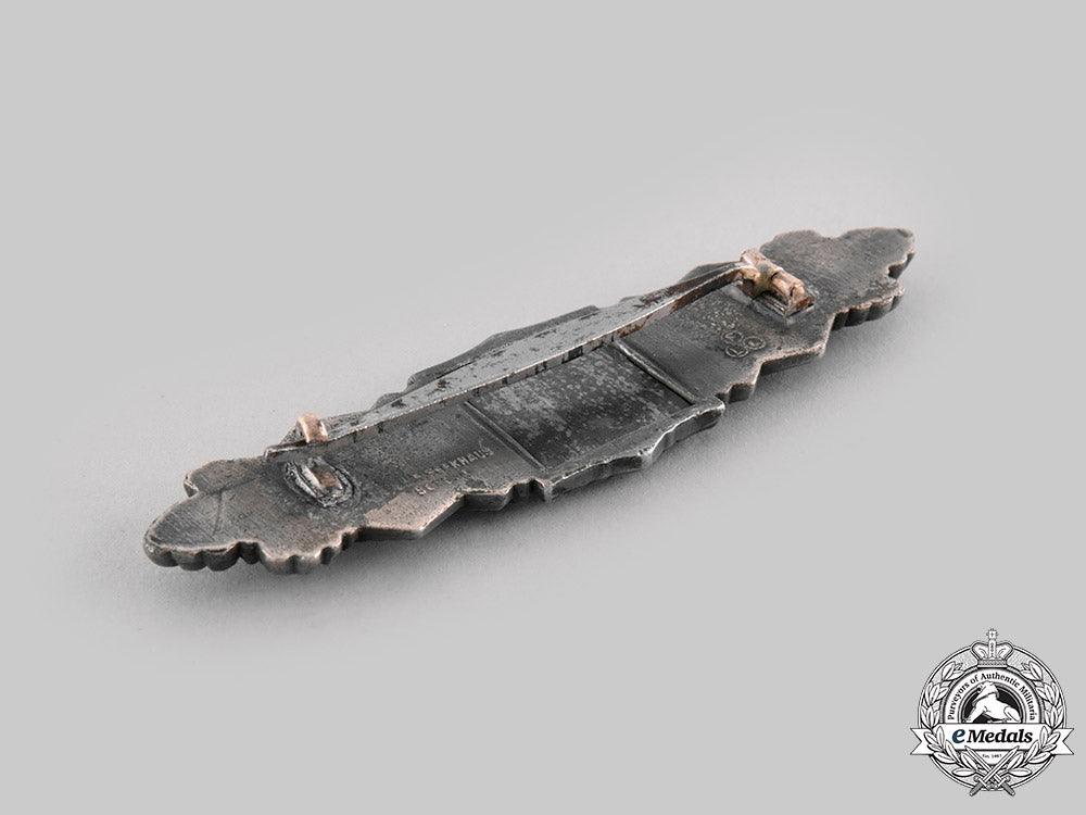 germany,_wehrmacht._a_close_combat_clasp,_silver_grade,_by_friedrich_linden_ci19_8929