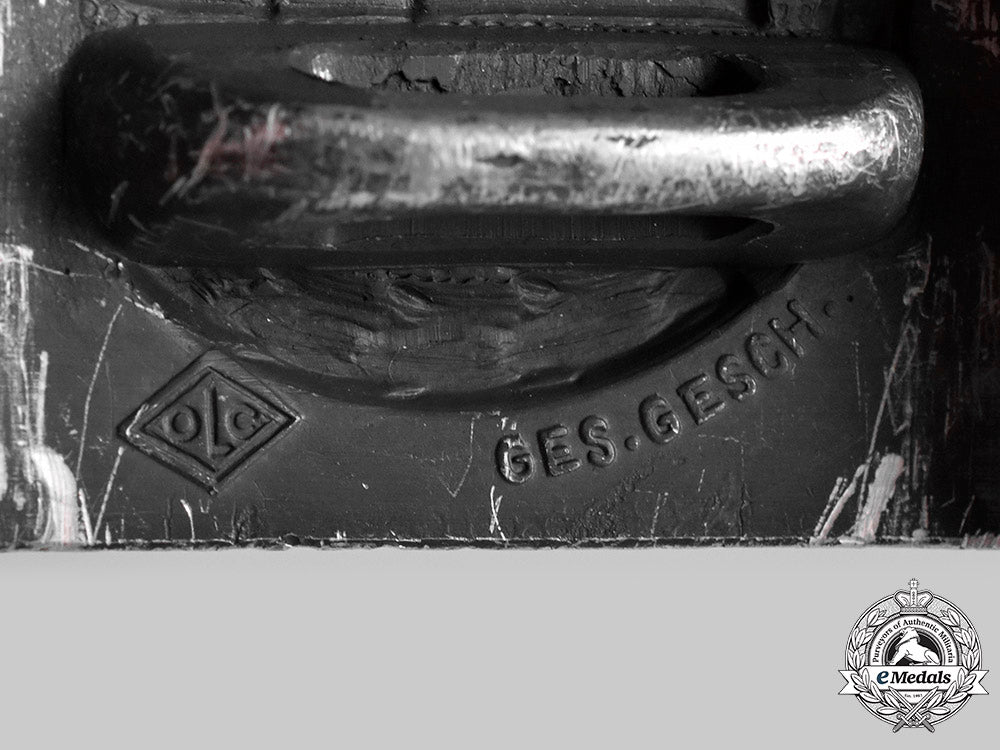 germany,_drk._a_red_cross(_drk)_em/_nco’s_belt_buckle_by_overhoff&_cie_ci19_9603_1_1