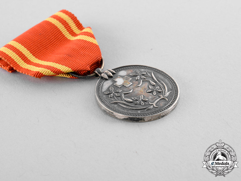 japan,_occupied_manchukuo._a_red_cross_membership_medal,_c.1935_ci19_9871_1