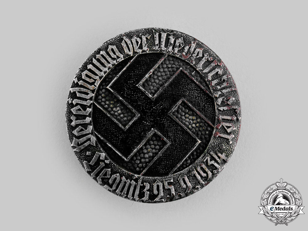 germany,_third_reich._a_patriotic_badge_of_the_city_of_liegnitz,_c.1935_ci19_9992