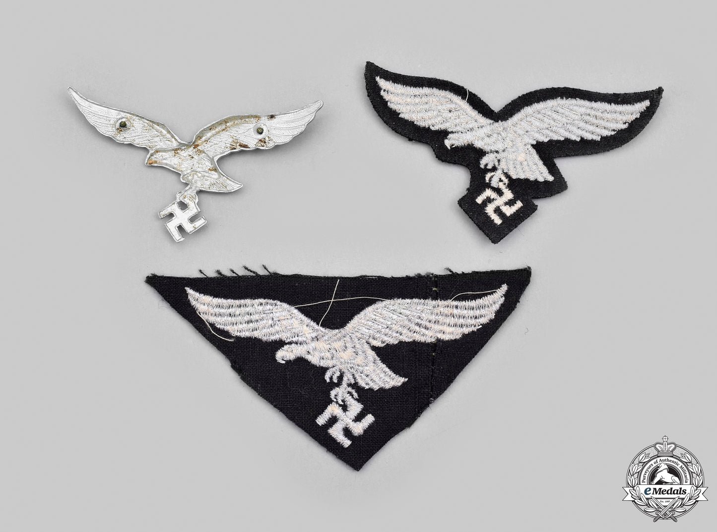 germany,_luftwaffe._a_lot_of_eagle_insignia_cic_2021_127_mnc9615_1
