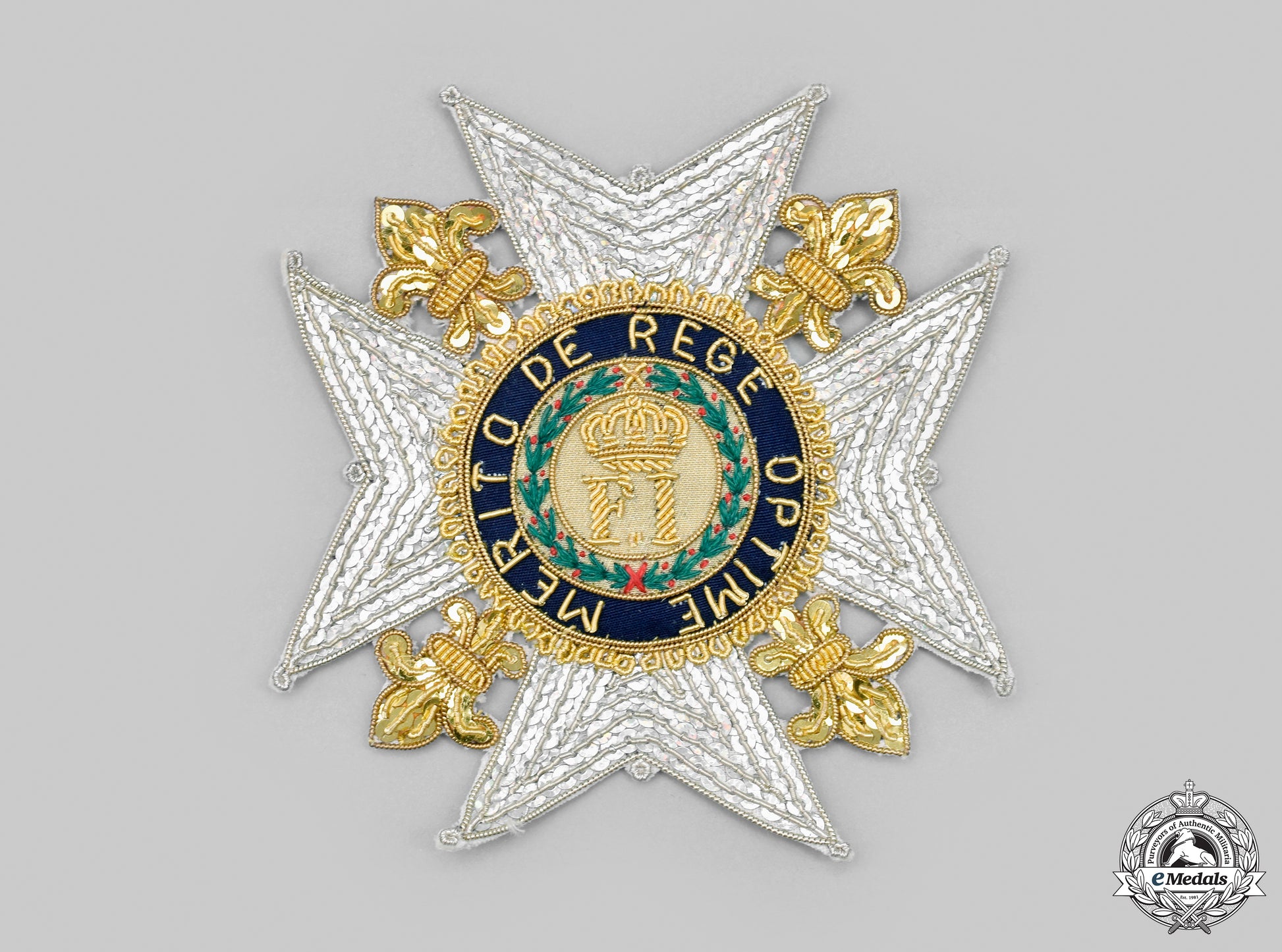 italy,_kingdom_of_the_two_sicilies._a_royal_order_of_francis_i_embroidered_breast_badge,_modern_issue_c.1975_cic_2021_190_mnc9807_1