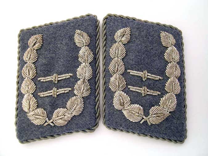 collar_tabs_air_force_officer_cr343001