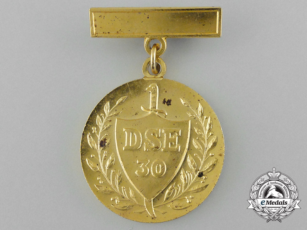 a_state_department_medal&_document_signed_by_castro_d_0663