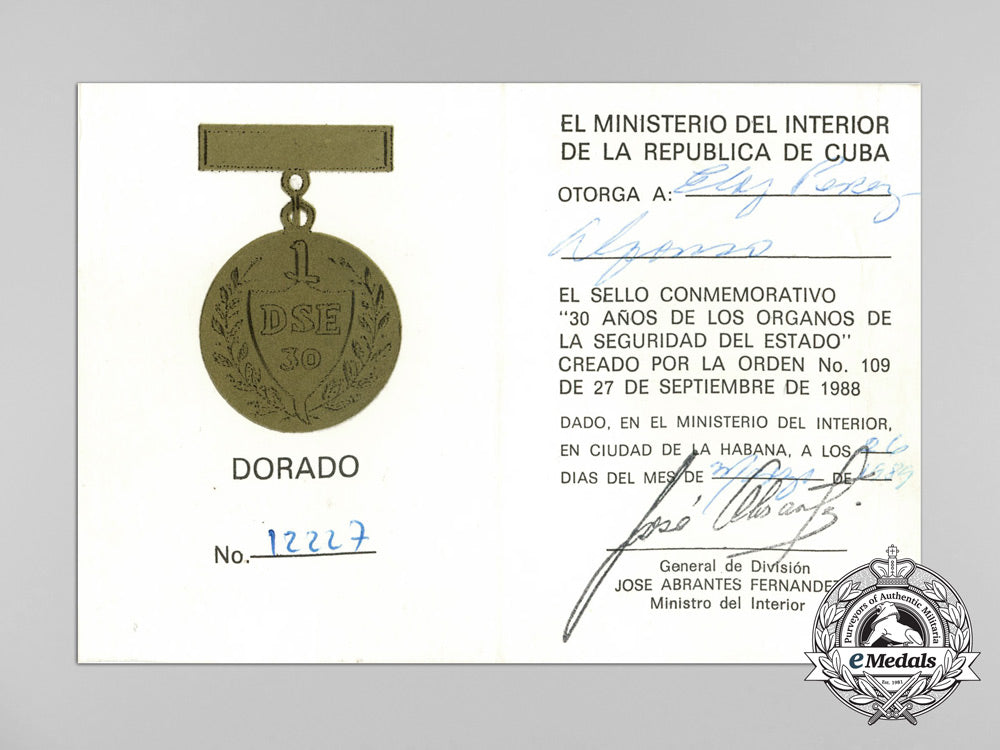 a_state_department_medal&_document_signed_by_castro_d_0667