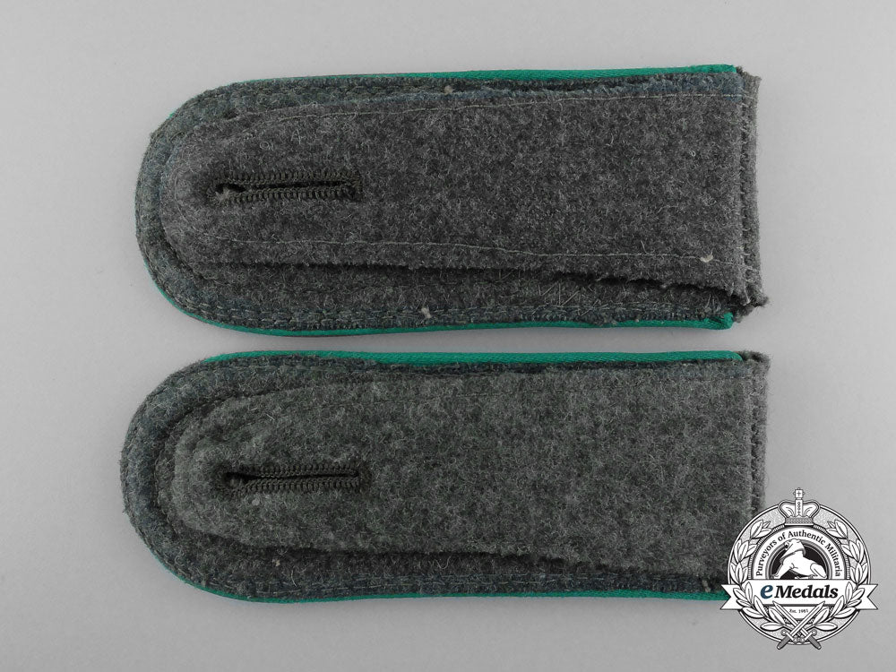 a_mint_matching_pair_of_wehrmacht_gebirgsjäger_unteroffizier’s_shoulder_boards_d_1152_1