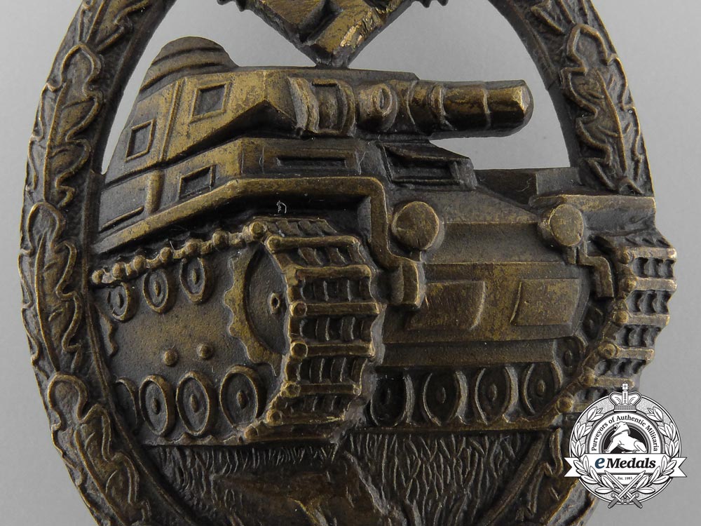 a_panzer_badge_in_solid_tombac_by_karl_wurster_d_1544