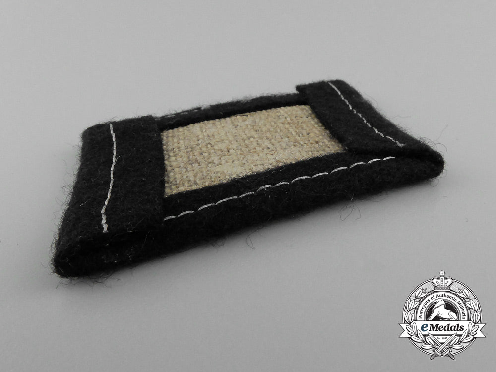 a_waffen-_ss_collar_tab_for_skanderbeg;1._waffen-_gebirgs-_division_der_ss(_albanische_nr.1)_d_1553