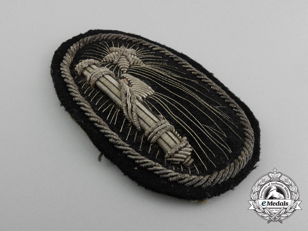 an_italian_fascist_bullion_cap_badge_d_1680
