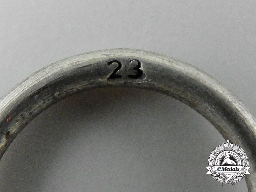 an_iron_cross1939_second_class_by_arbeitsgemeinschaft_für_heeresbedarf_d_1778_2