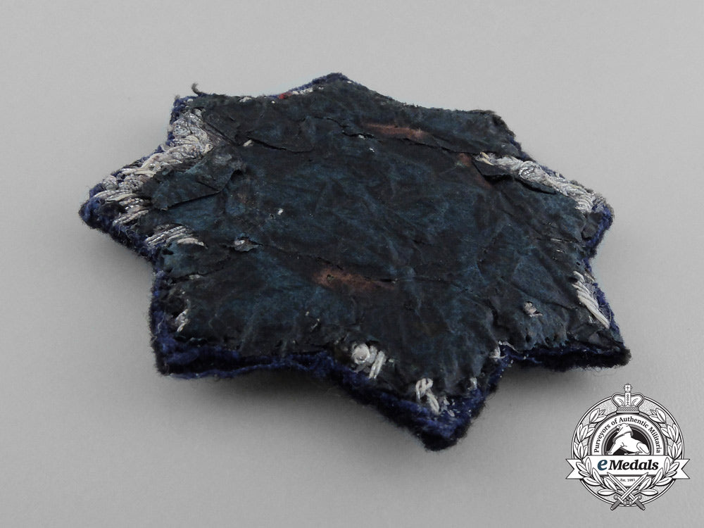 a_german_cross_in_gold;1941;_kriegsmarine_cloth_issue_d_1789_1